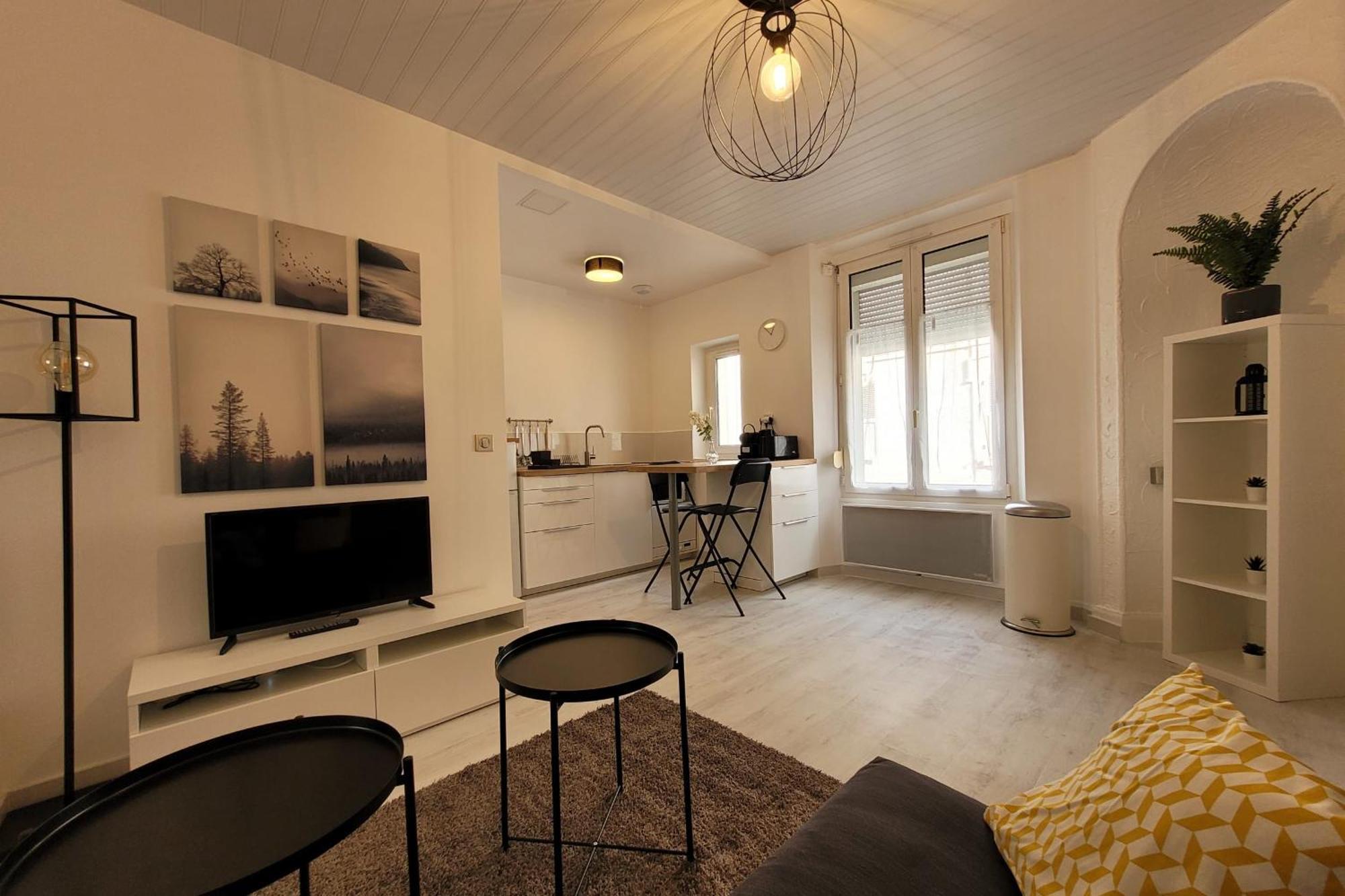 Magnifique Appart Centre Ville Gare Renove 2 Pers Châlons-en-Champagne Kültér fotó